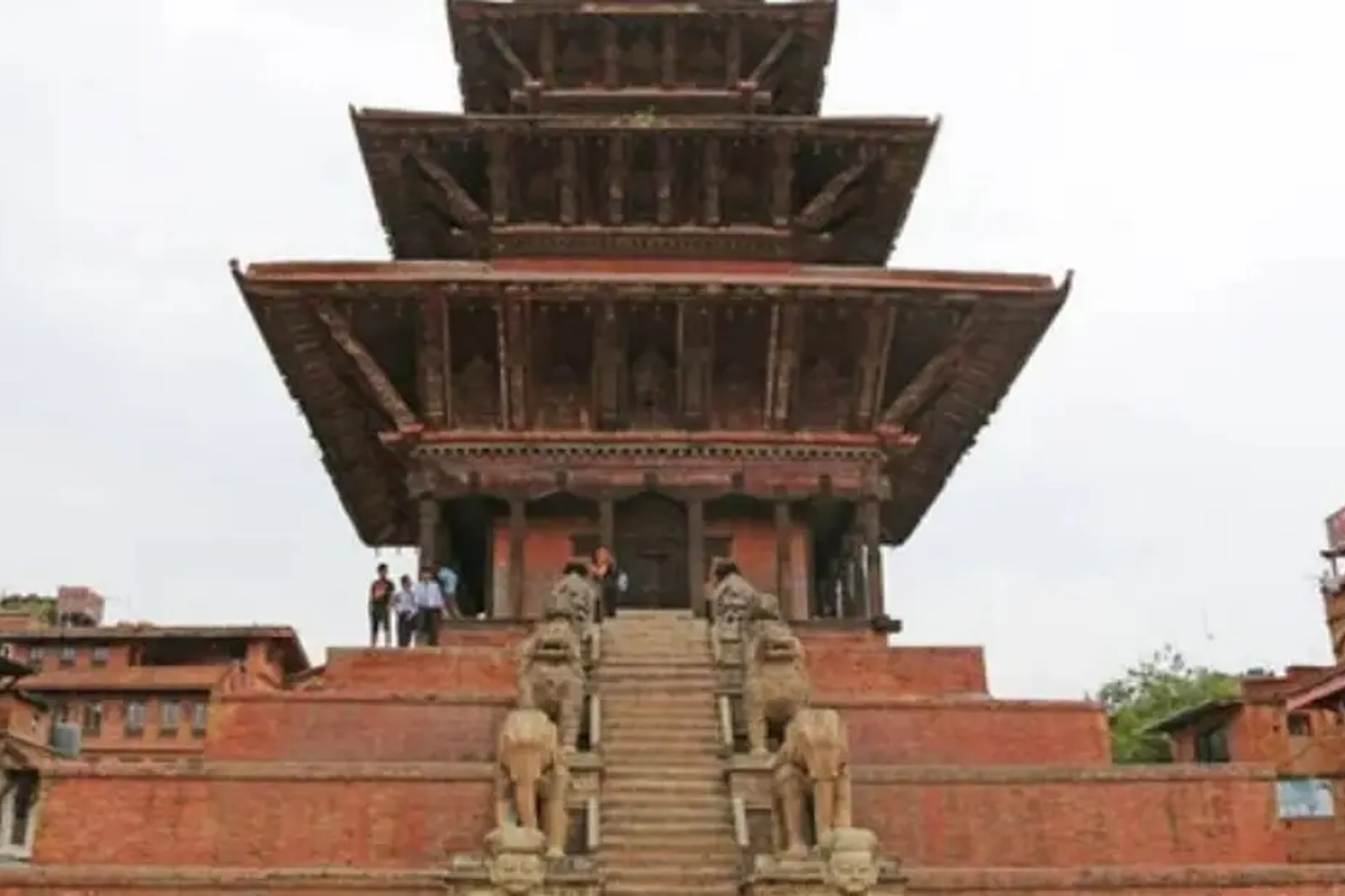 Private Full-Day Tour With Nagarkot Sunrise and Bhaktapur From Kathmandu